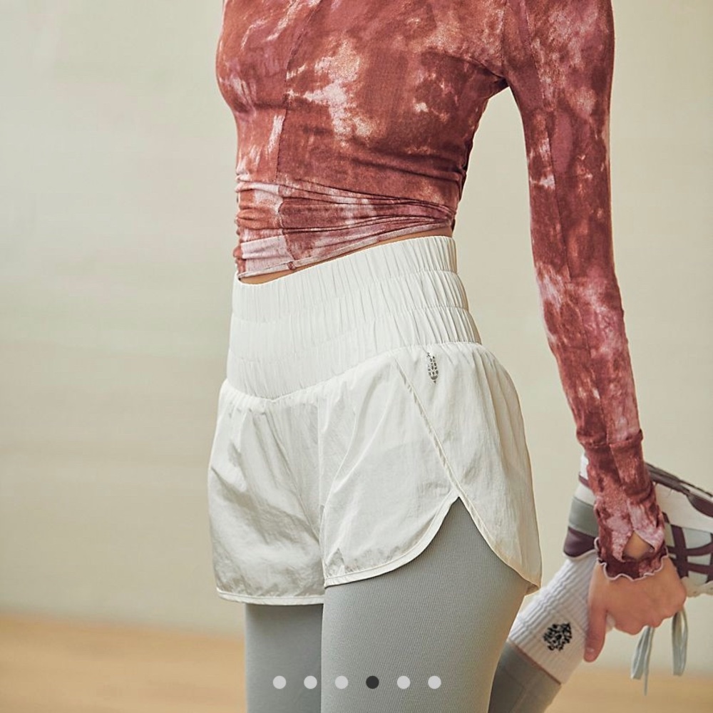 NWOT Free People The Way Home Short Size S